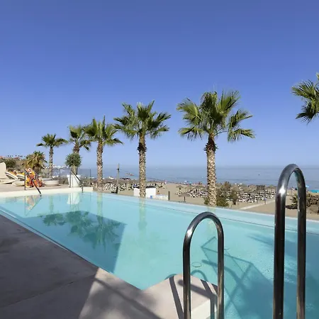 Apartment Elegant Luxury With Terrace In Higueron *